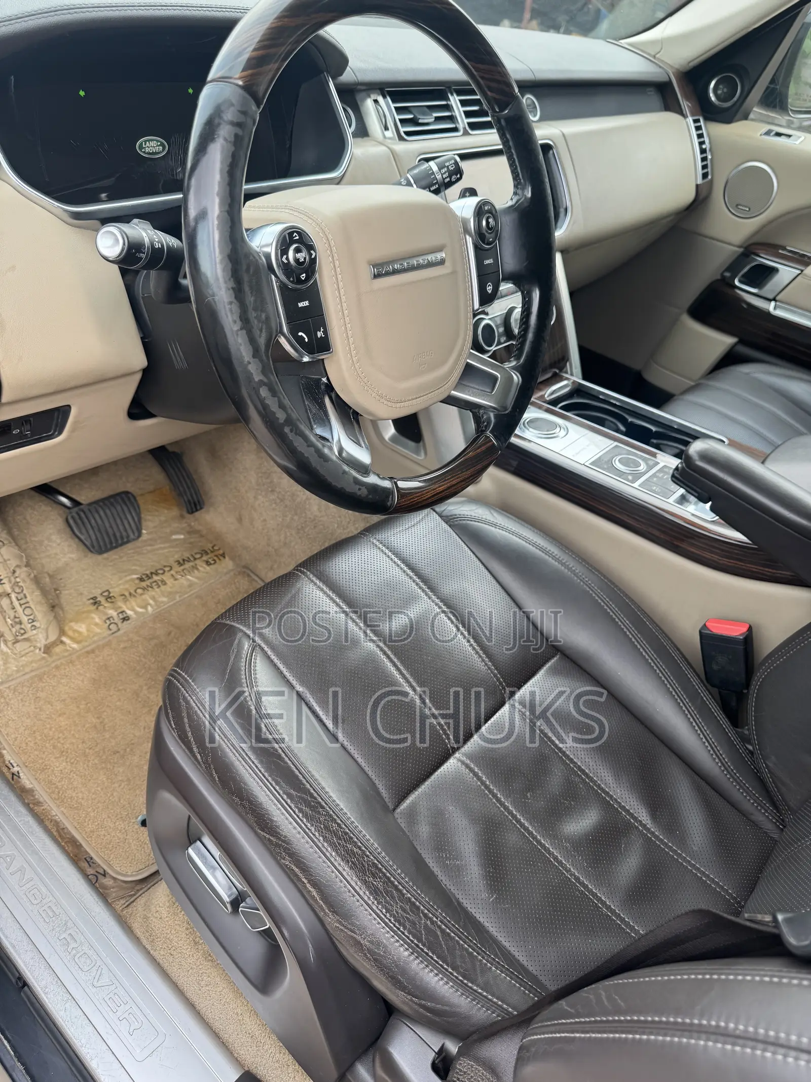 Land Rover Range Rover Vogue 2014 Black