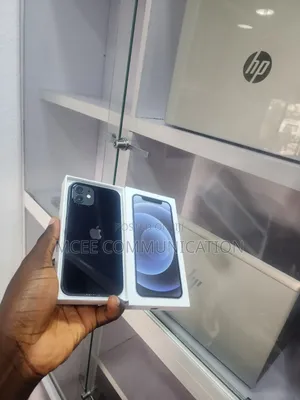 New Apple iPhone 12 128 GB Black