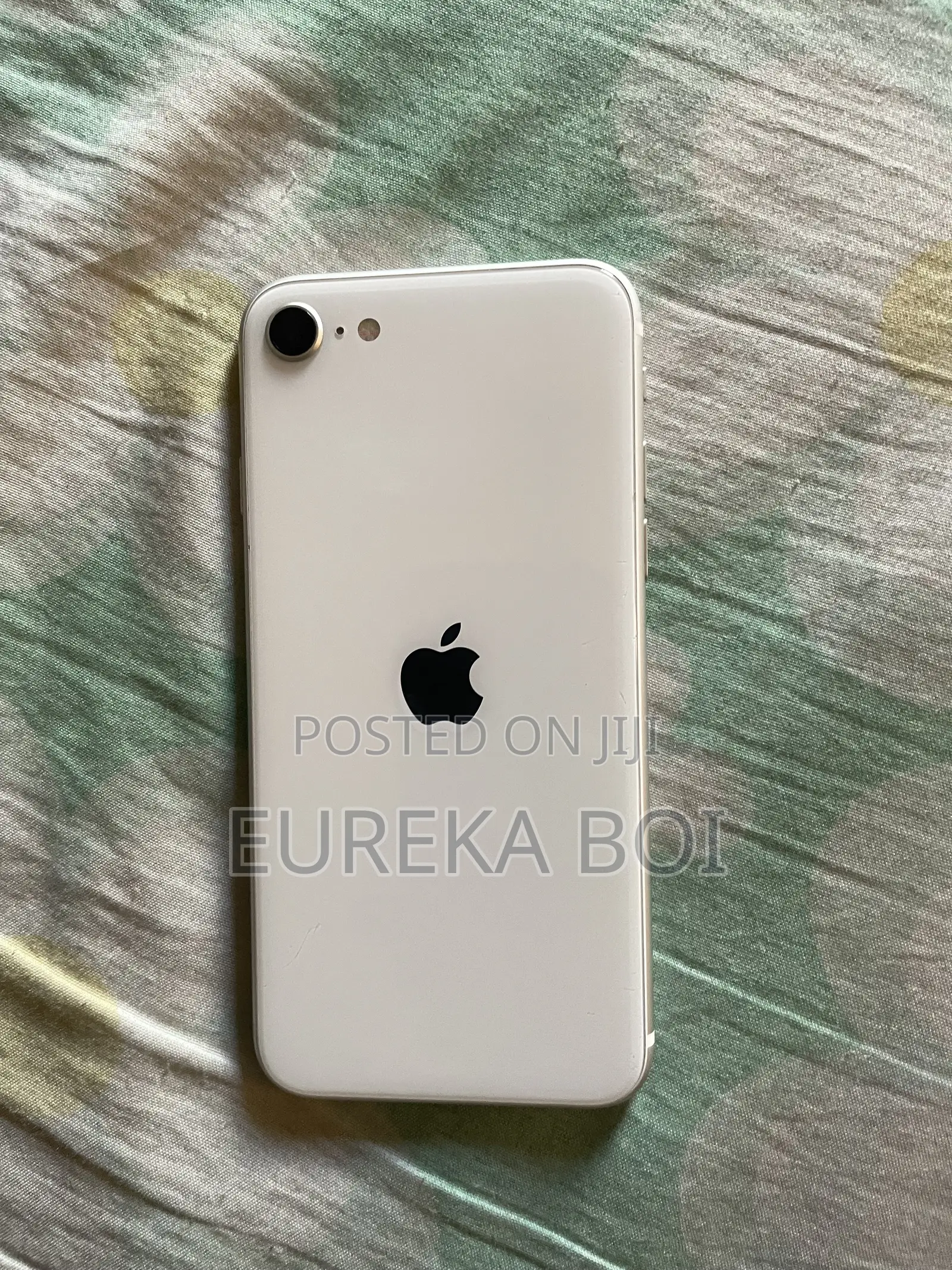 Apple iPhone SE 64 GB White