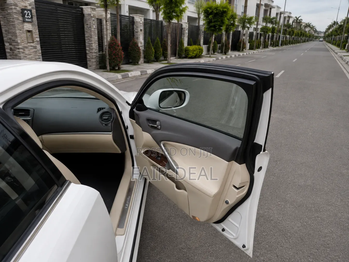 Lexus IS 2012 White