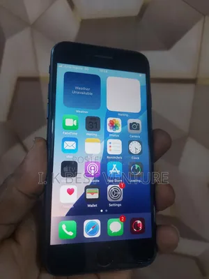 Apple iPhone SE (2022) 128 GB Blue