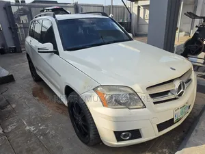 Mercedes-Benz GLK-Class 2011 White