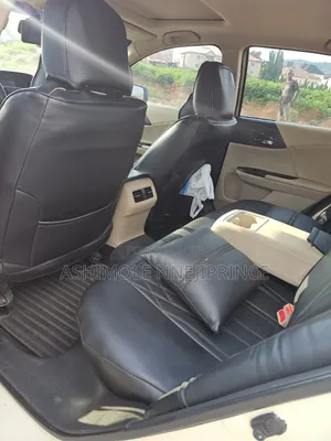 Honda Accord LX 4dr Sedan FWD (2.4L 4cyl 2A) 2013 White