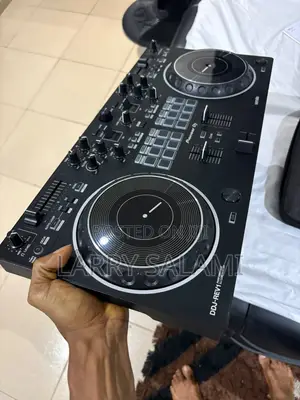 Serato DDJ-Rev1