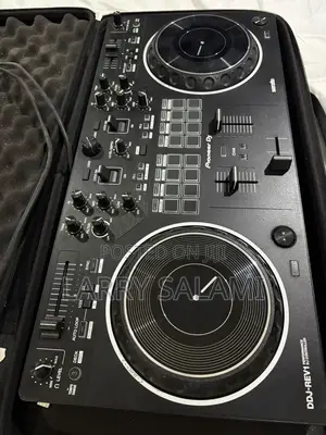 Serato DDJ-Rev1