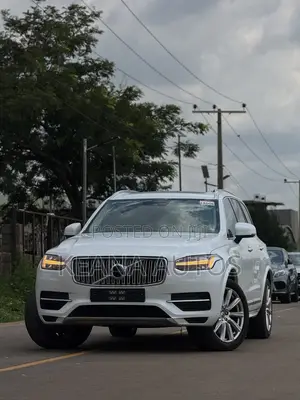 Volvo XC90 Plug-In Hybrid T8 AWD Core 7-Seater 2025 White