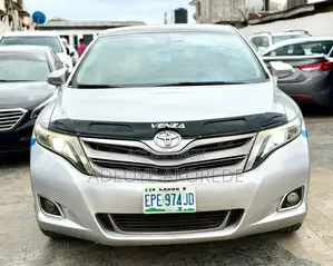 Toyota Venza Limited 4dr Wagon AWD (3.5L 6cyl 6A) 2014 Silver
