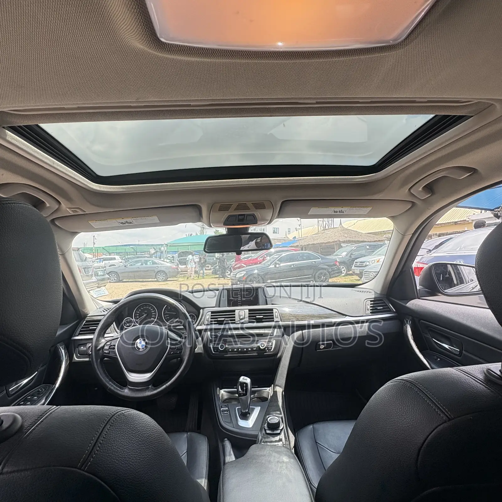 BMW 320i 2013 Black