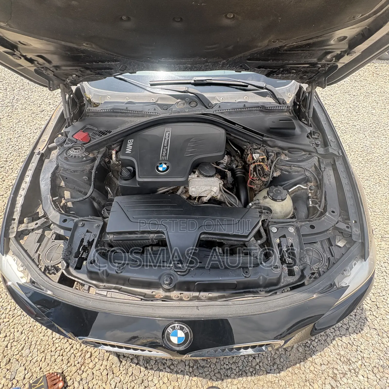 BMW 320i 2013 Black