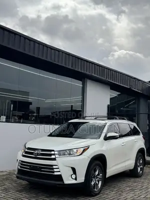 Toyota Highlander Limited Platinum 4x2 V6 (3.5L 6cyl 8A) 2018 White