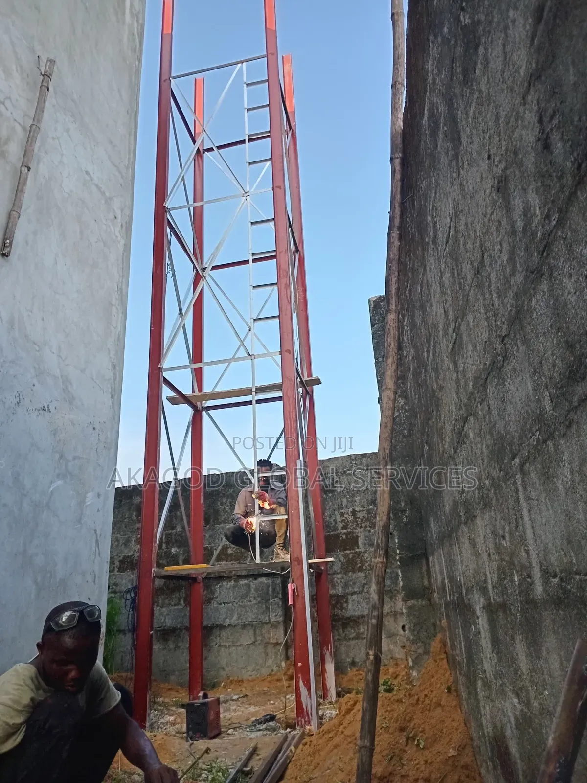 Tank Stand