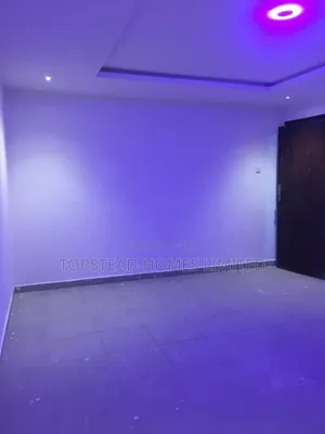 1bdrm Block of Flats in Victoria Island Extension for rent