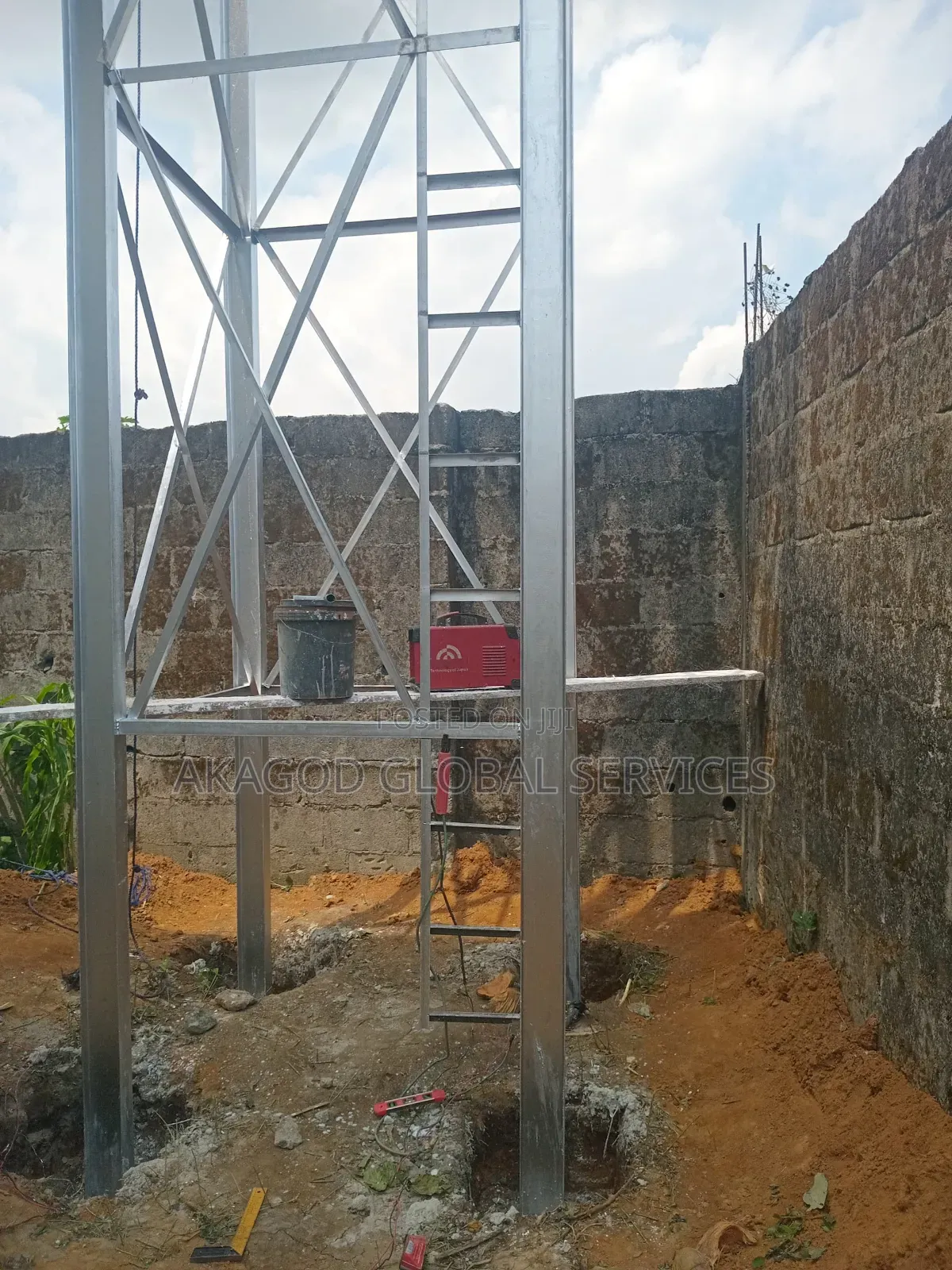 Tank Stand