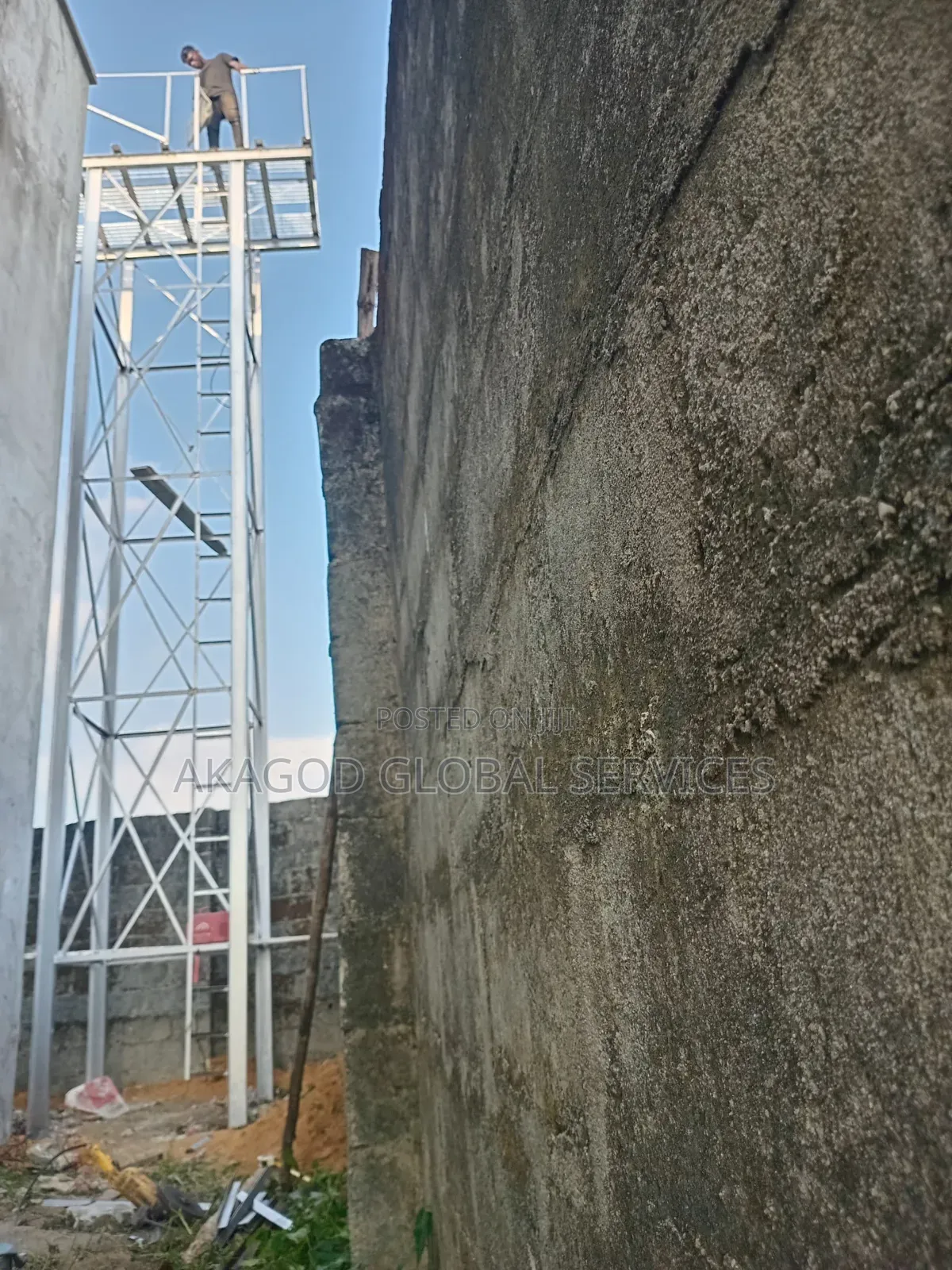 Tank Stand