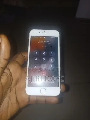 Apple iPhone 7 32 GB Gold