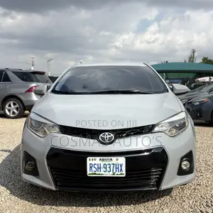 Toyota Corolla S 4dr Sedan (1.8L 4cyl CVT) 2015 Gray