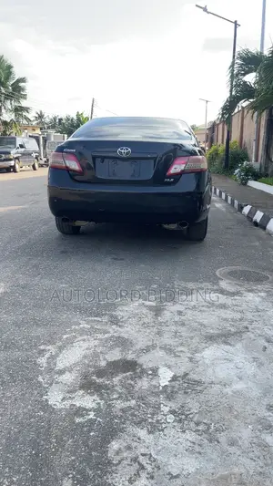 Toyota Camry XLE V6 4dr Sedan (3.5L 6cyl 6AM) 2009 Black