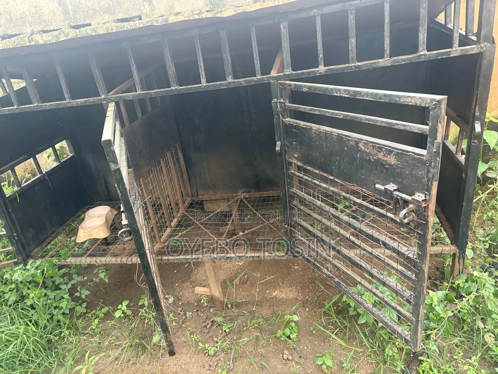 Three Room Dog Cage