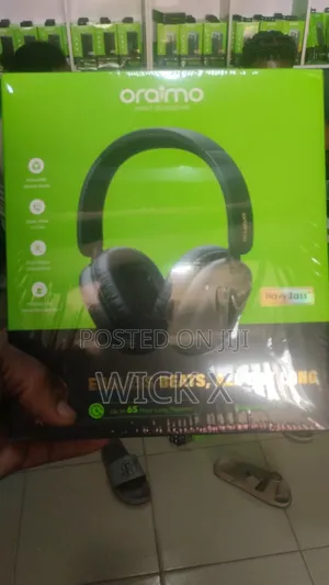 Oriamo Headset