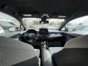 Toyota C-HR 2019 Gray
