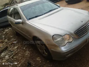 Mercedes-Benz C200 2006 Silver