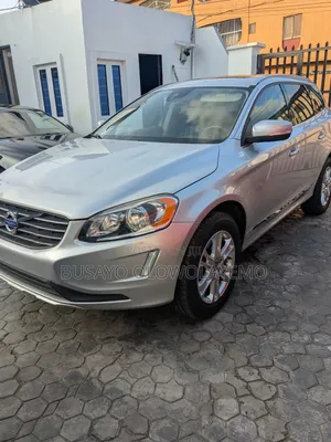 Volvo XC60 3.2 Premier Plus AWD 2015 Silver
