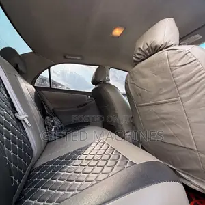 Toyota Corolla 2004 Silver