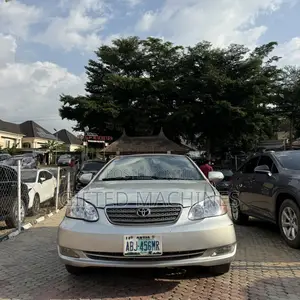 Toyota Corolla 2004 Silver