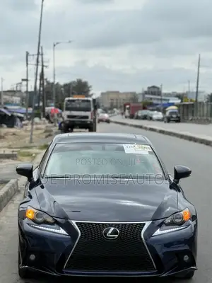 Lexus IS 250 2015 Blue