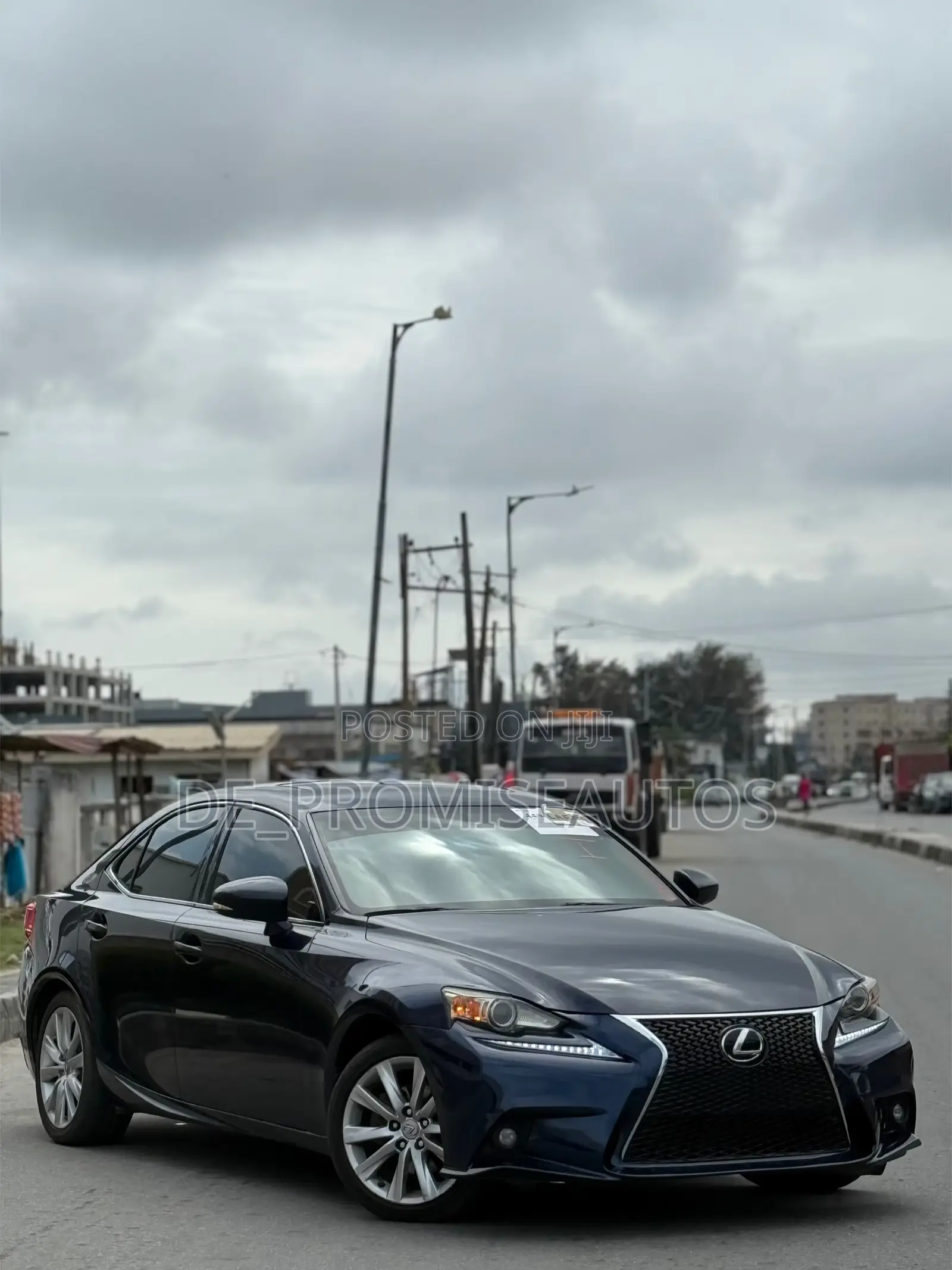 Lexus IS 250 2015 Blue