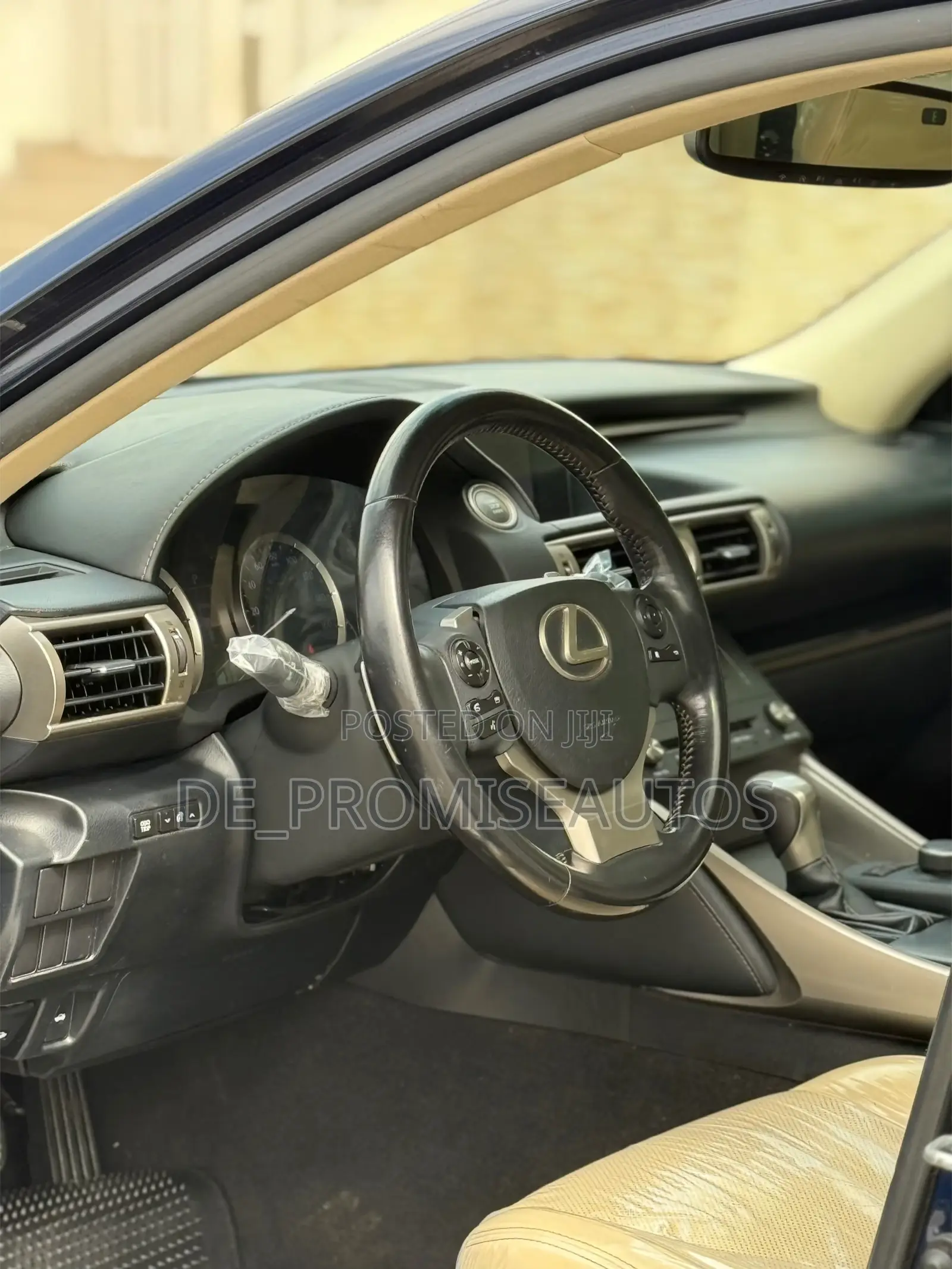 Lexus IS 250 2015 Blue