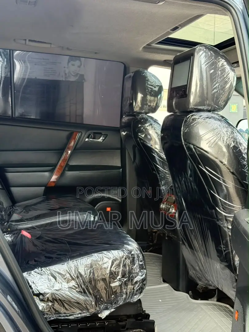 Toyota Highlander 2013 Blue