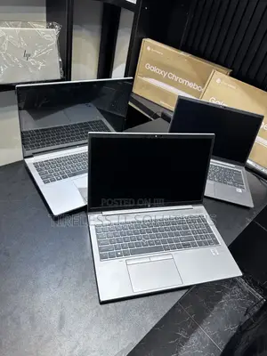 Laptop HP ZBook Firefly 15 G7 16GB Intel Core i7 SSD 512GB