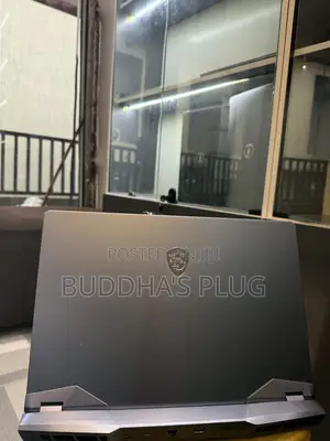 Laptop MSI GE66 Raider 16GB Intel Core i7 SSD 1T