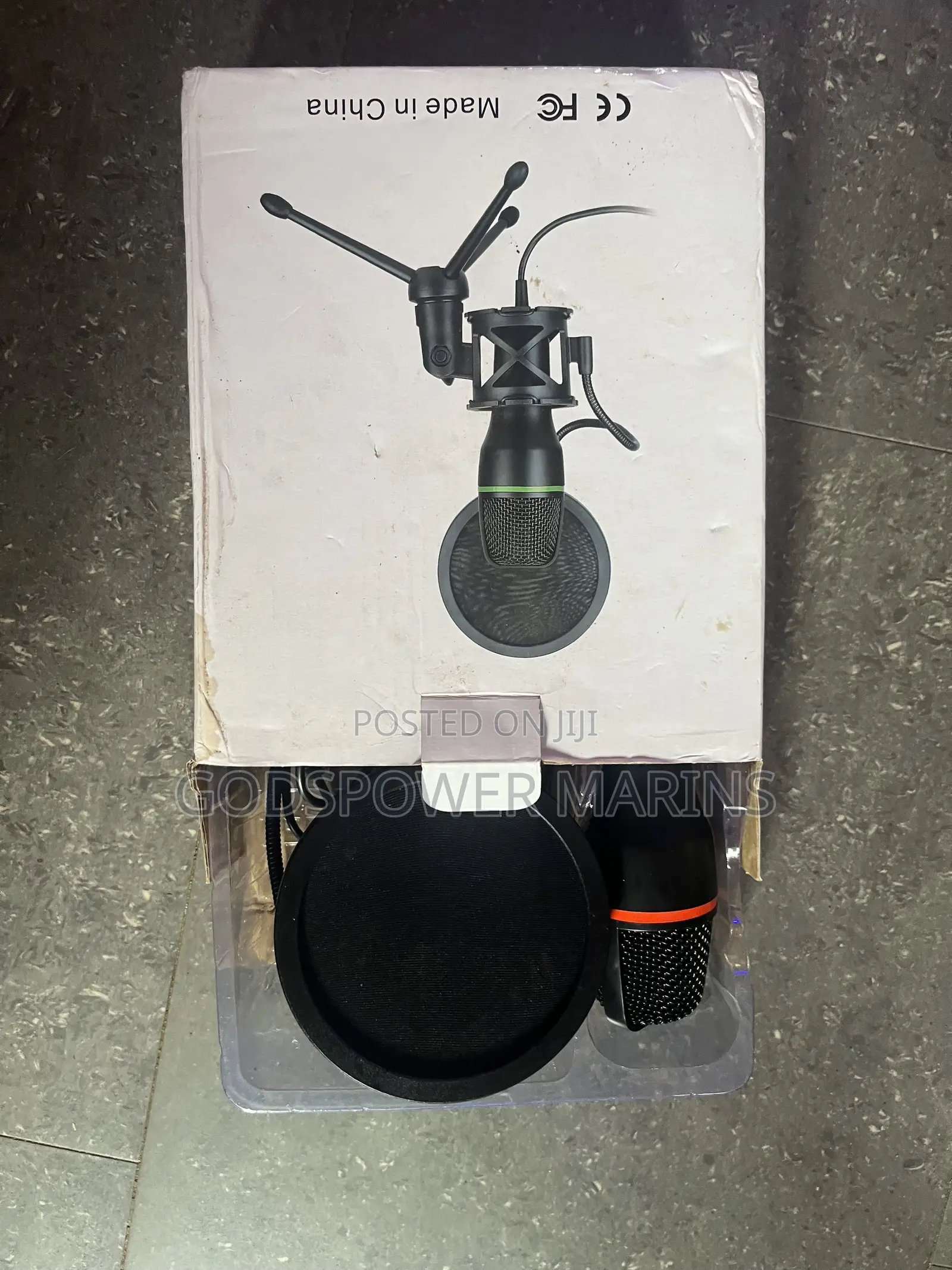 Condenser Microphone