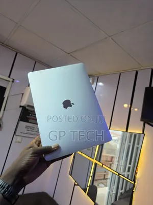 Laptop Apple MacBook Pro 2020 8GB Intel Core i5 SSD 256GB