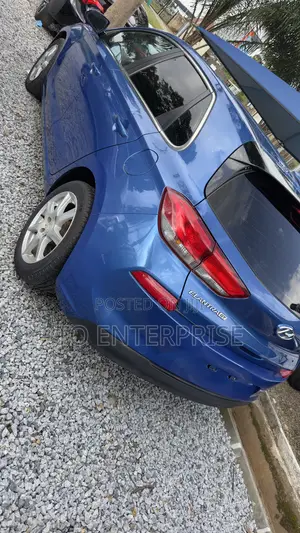 Hyundai Elantra 2017 Blue