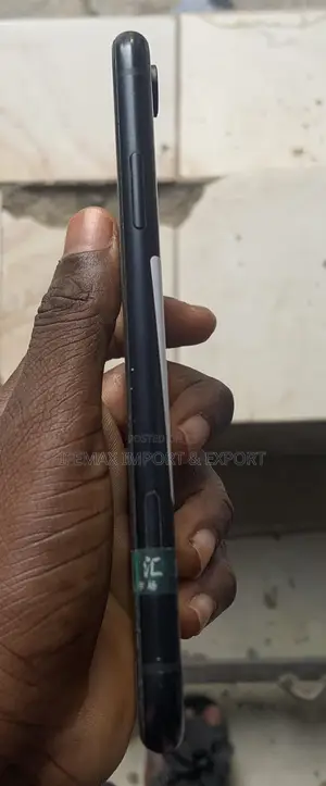 Apple iPhone XR 128 GB Black