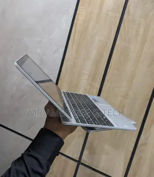 Laptop HP EliteBook Revolve 810 G3 Tablet 8GB Intel Core i5 SSD 256GB