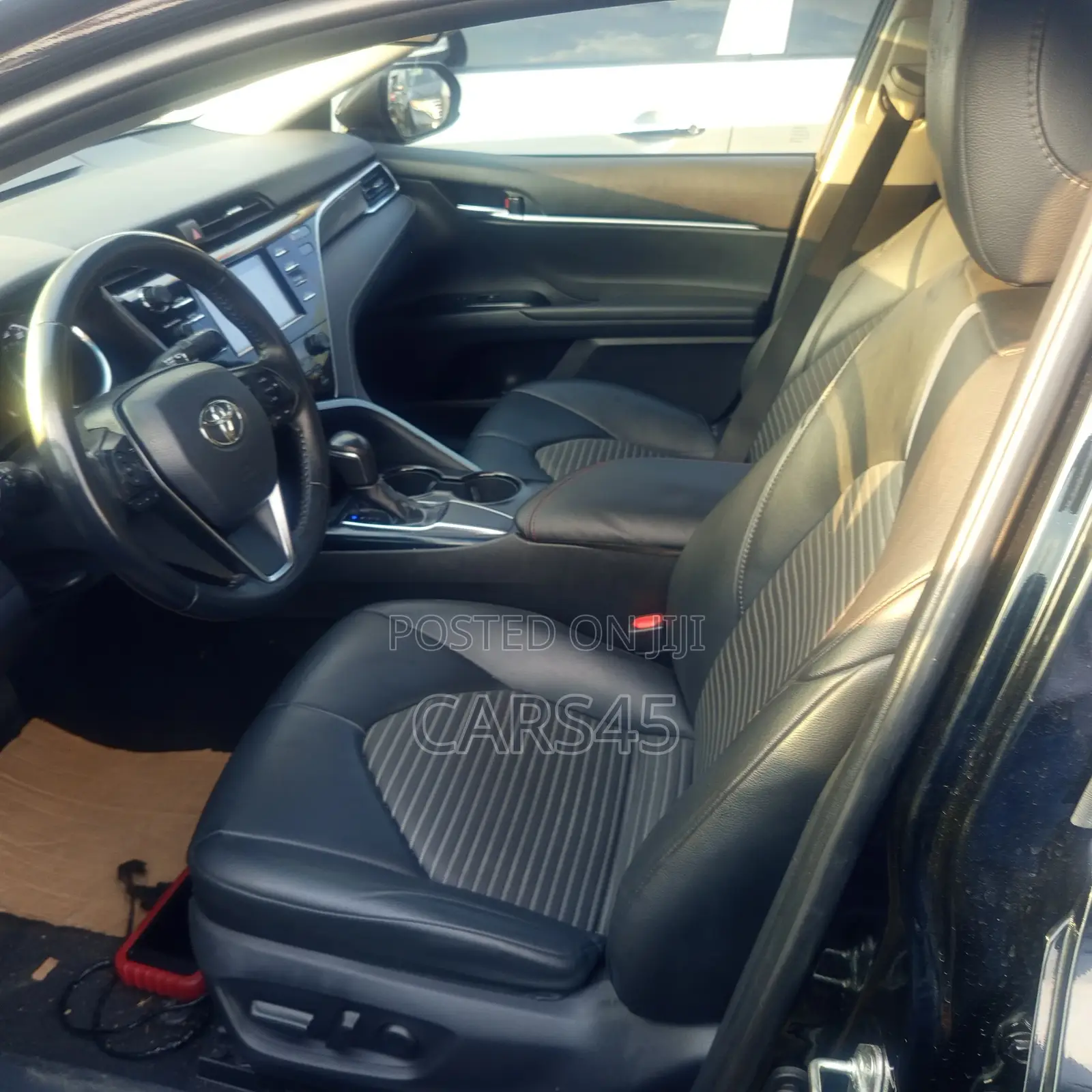 Toyota Camry 2018 Black