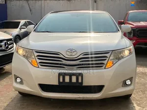 Toyota Venza 2010 Off white