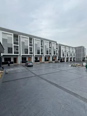4bdrm Duplex in Magodo Phase 2 Lagos for sale