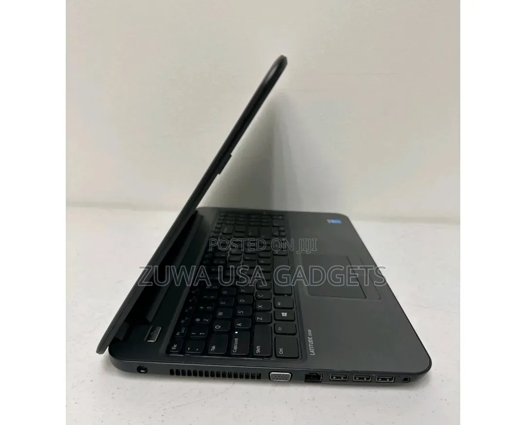 Laptop Dell Latitude 3540 8GB Intel Core i5 HDD 1T