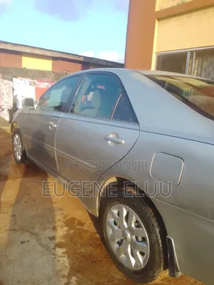Toyota Camry LE 4dr Sedan (2.4L 4cyl 4A) 2004 Silver