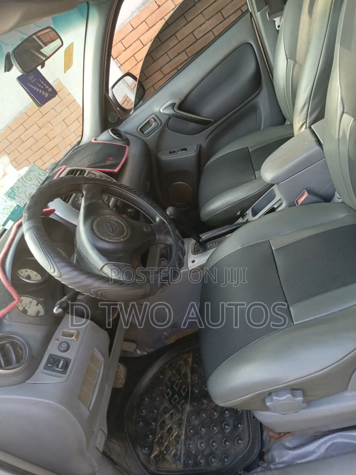 Toyota RAV4 Automatic 2004 Silver