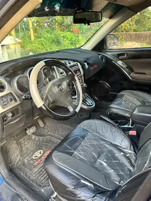 Toyota Matrix 2004 Blue