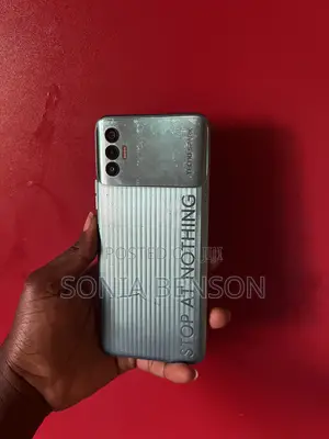 Tecno Spark 8P 128 GB Blue