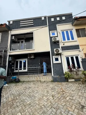4bdrm Duplex in Kado for sale