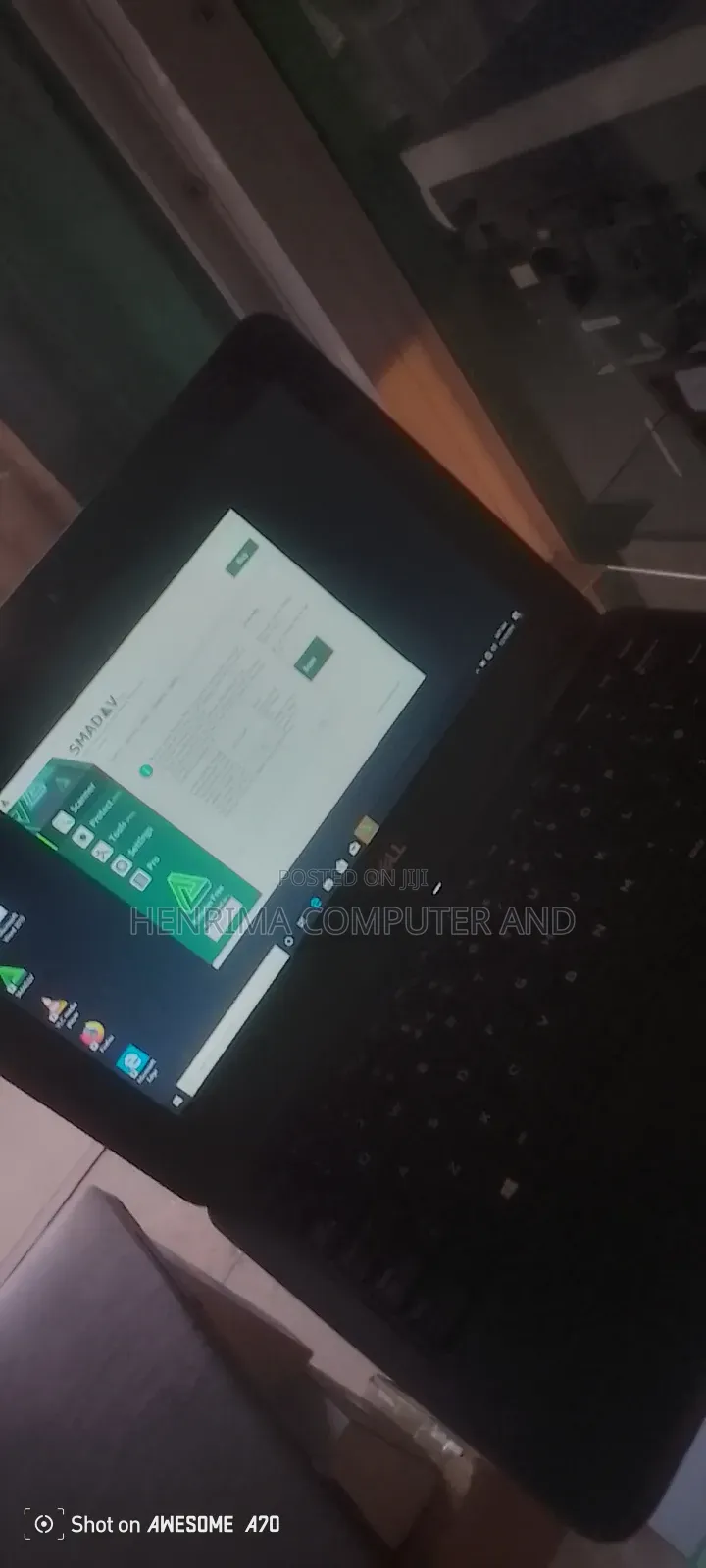 Laptop Dell Latitude 3190 4GB Intel Pentium SSD 60GB