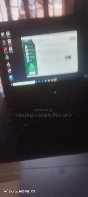Laptop Dell Latitude 3190 4GB Intel Pentium SSD 60GB